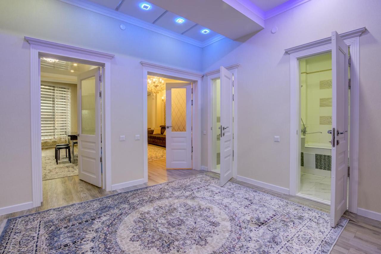 2-Ком Квартира Lägenhet Bishkek Exteriör bild